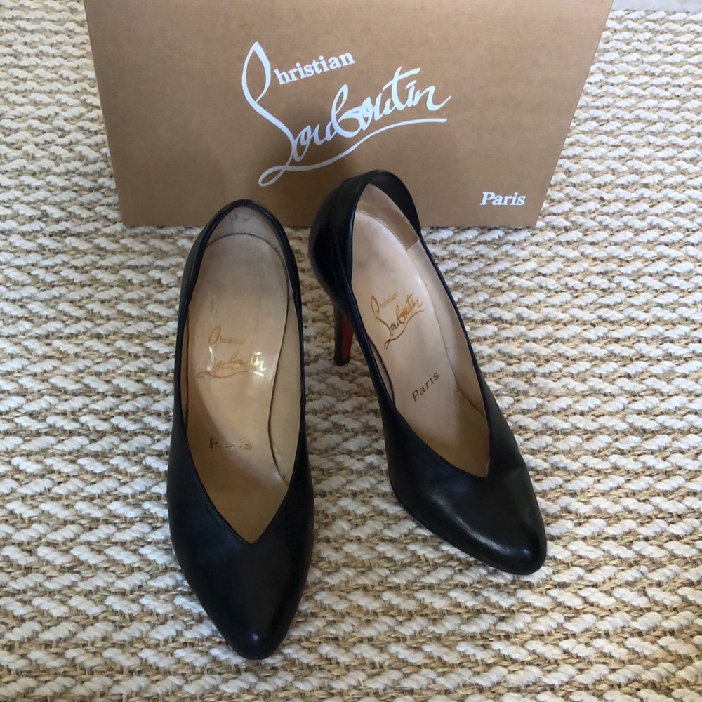Christian Louboutin “Hung Up” Pumps
